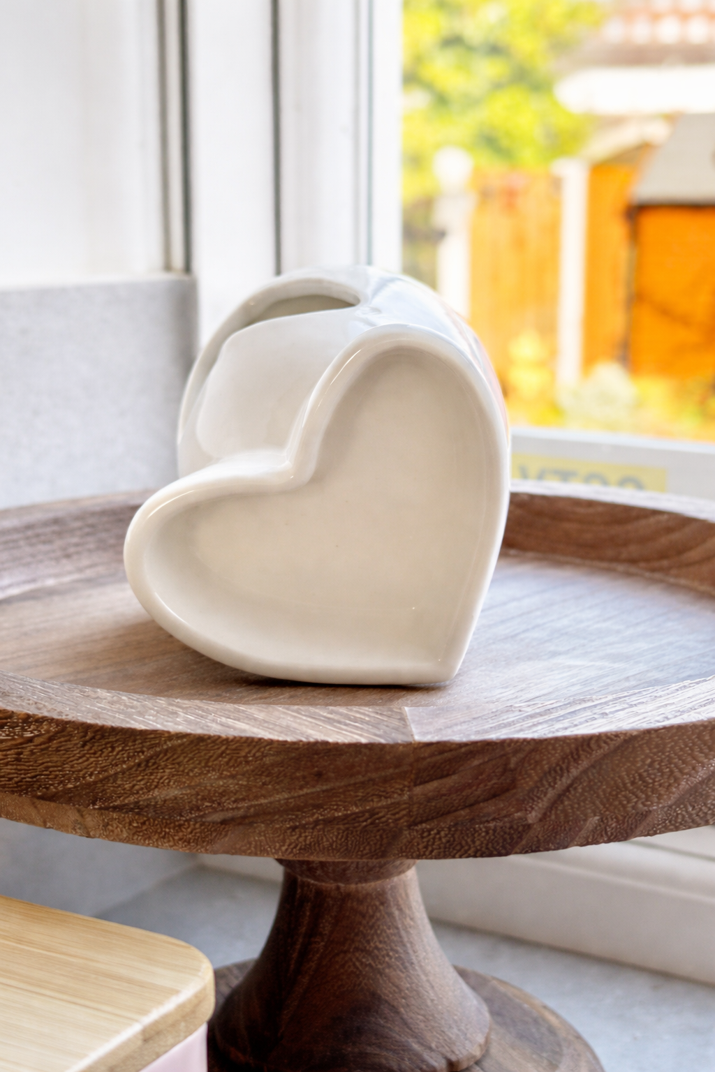 Ceramic Floral Heart Shaped Wax Melter ‘Mum Who Touches Your Heart’