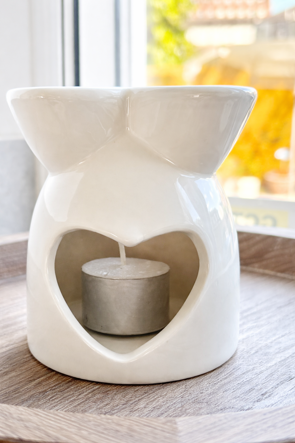 Ceramic Floral Heart Shaped Wax Melter ‘Mum Who Touches Your Heart’