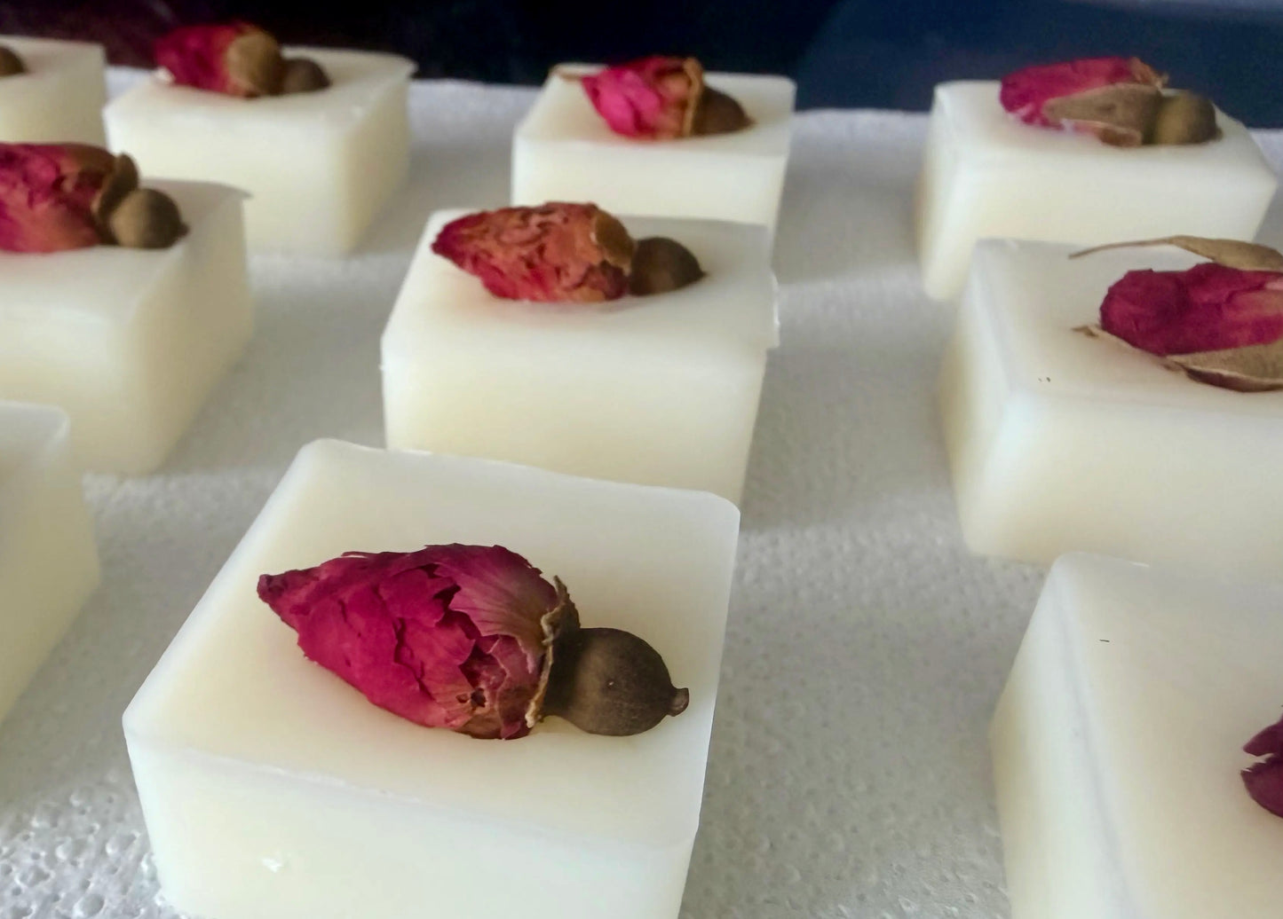 Fresh Cut Roses Vegan Wax Melt