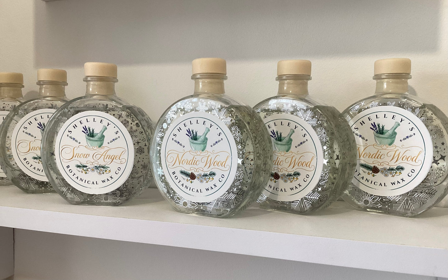 Christmas In Summer Snowglobe Vegan Reed Diffuser
