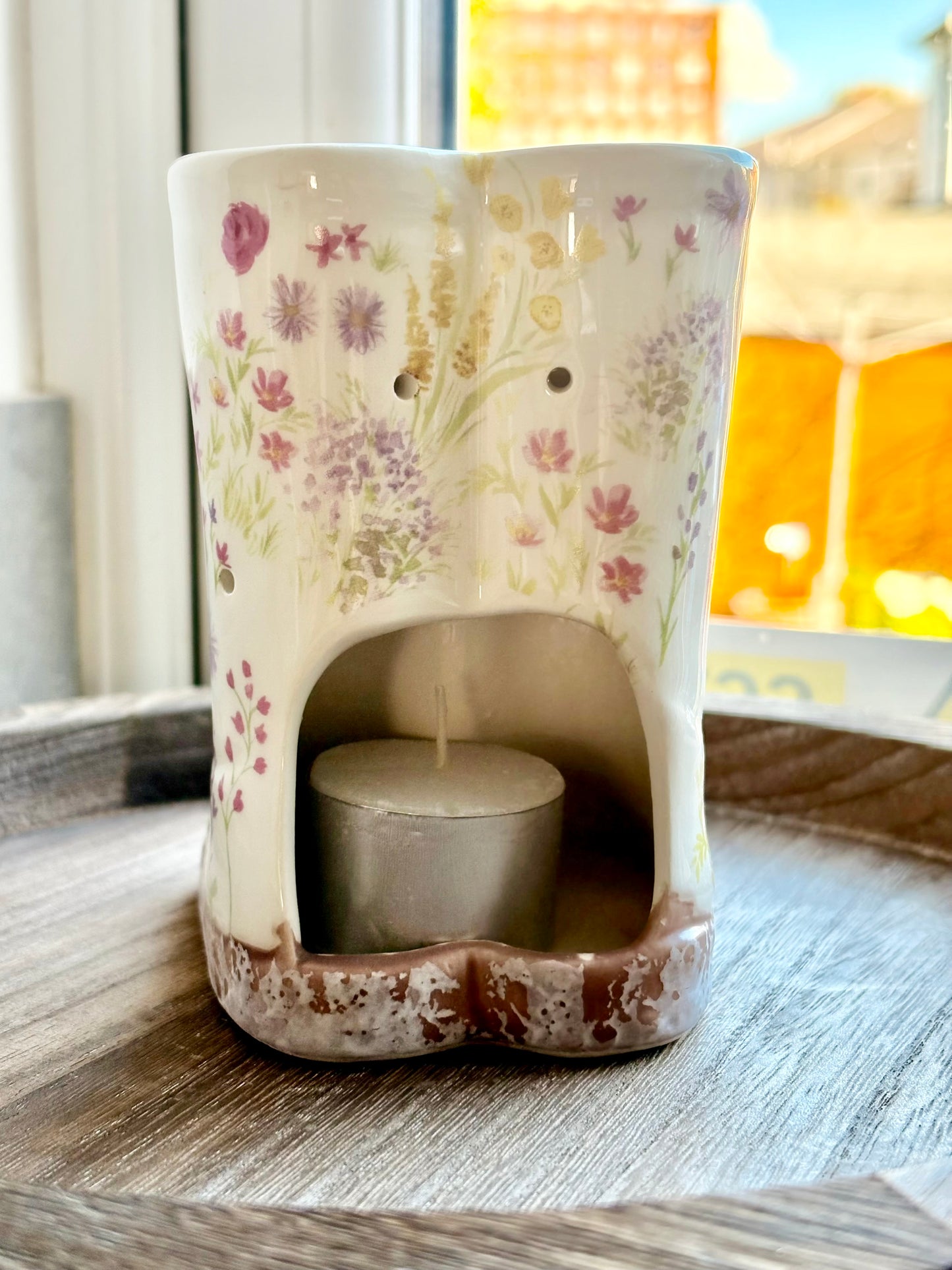 Floral Ceramic Wellington Boot Novelty Wax Melter